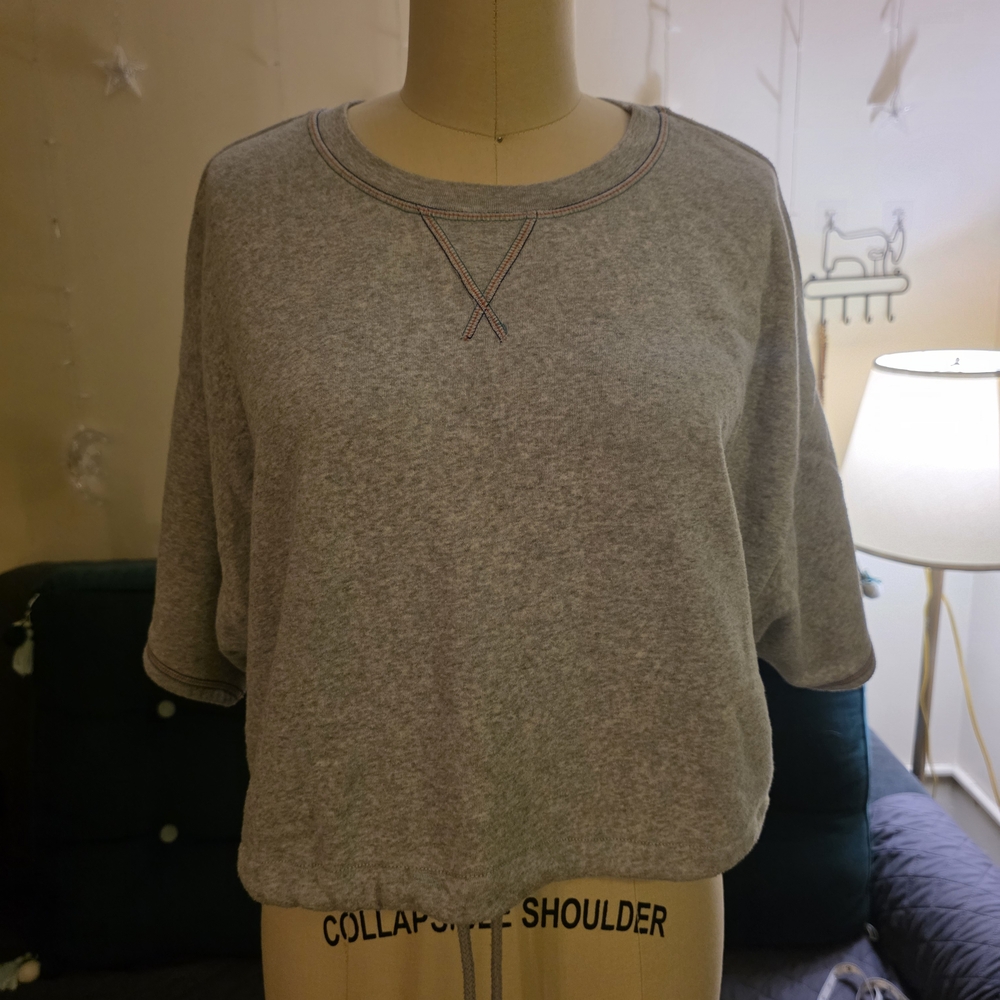 American Eangle Cropped Grey Women's Drawstring Sweatshirt